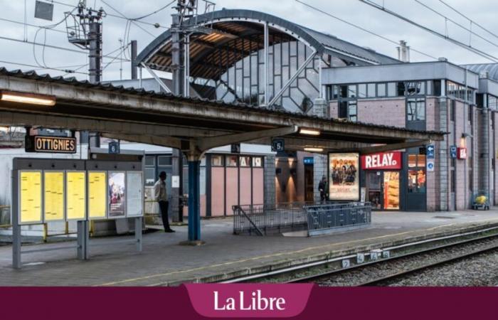 Der Bahnverkehr zwischen Ottignies und Fleurus wurde unterbrochen