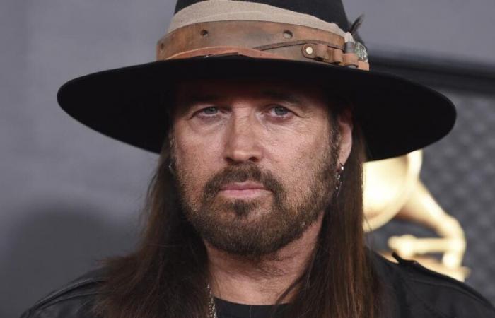 Billy Ray Cyrus‘ „besorgter“ Sohn Trace bittet den Sänger um Hilfe