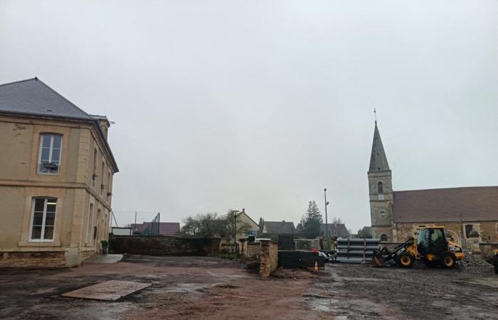 Was machte Monique Olivier diesen Mittwoch in einem Dorf in der Nähe von Caen?