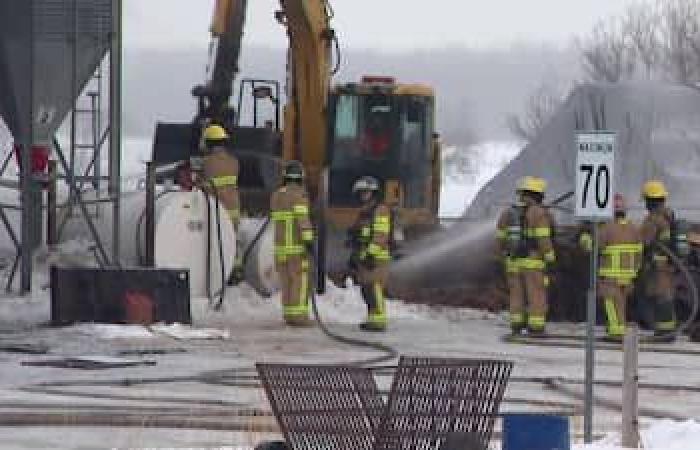 IN BILDERN | Feuer auf einem Milchviehbetrieb in Bécancour