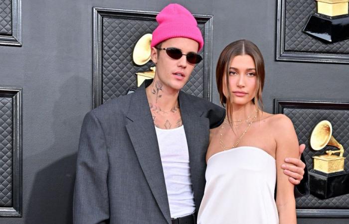 Justin Bieber behauptet, er sei „gehackt“ worden, nachdem er dem Instagram-Account seiner Frau Hailey entfolgt hatte