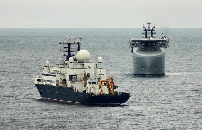 Russisches „Spionageschiff“ im britischen Ärmelkanal gesichtet, warnt Wladimir Putin