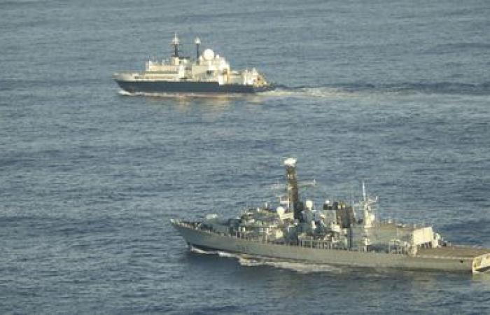 „Russisches Spionageschiff“ von der britischen Marine im Ärmelkanal gesichtet