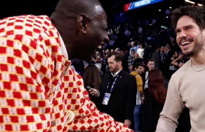 François Civil, Omar Sy, Alison Wheeler… Prominente strömen zum Spurs Match in Paris