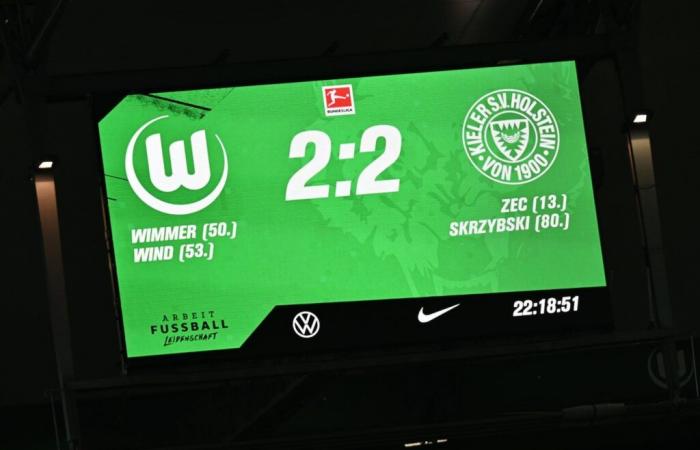 Drei Ordner verletzten sich im Spiel Wolfsburg gegen Kiel