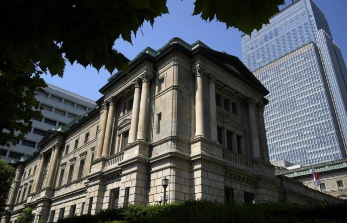 Die Bank of Japan erhöht die Zinsen angesichts der hartnäckigen Inflation um 0,5%