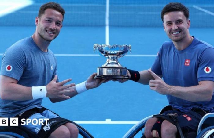 Hewett, Reid & Lapthorne gewinnen Titel