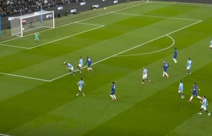 Khusanovs schrecklicher Ball für seine ersten Minuten in der Premier League