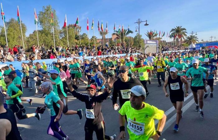 Der Marokkaner Aziz Aitourkia gewinnt den Halbmarathon in Marrakesch