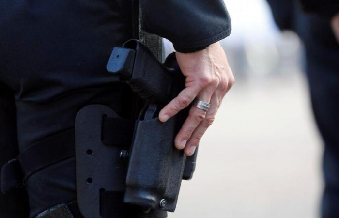 Ein Messerangriff in einem Supermarkt hinterlässt einen Verletzten, die Anti-Terror-Staatsanwaltschaft schaltet sich ein