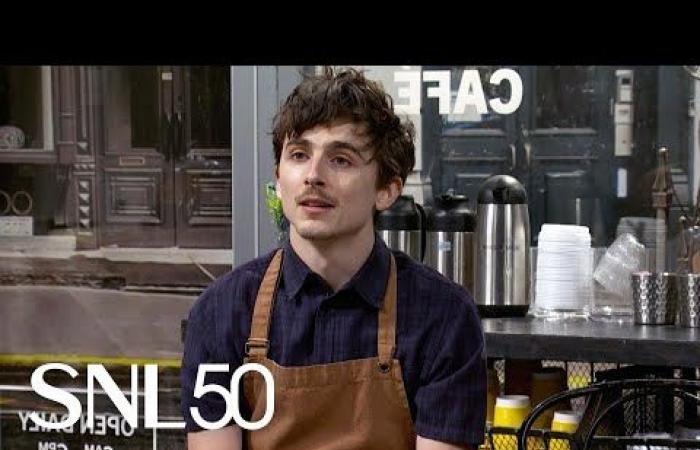 Timothée Chalamet moderiert „SNL“ und präsentiert seinen Bob-Dylan-Eindruck