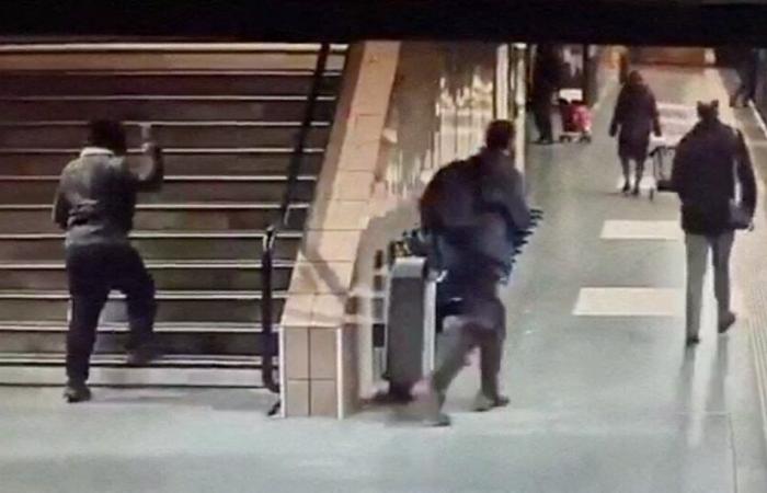 Lyon. Ein Mann filmte ein Opfer in einer TCL -U -Bahn -Station