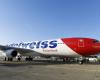 Flugzeug der Edelweiss Air weicht am Flughafen Zürich aus