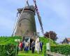 Prinzessin Beatrix besucht eine Mühle, die ihr 125-jähriges Bestehen feiert