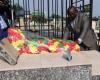 Nationaler Sape-Tag: Ein Blumenkranz wird auf dem Grab von Rapha Bounzeki niedergelegt