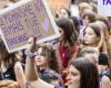 Zehntausende Menschen auf der Straße während des feministischen Streiks am 14. Juni – rts.ch