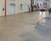 Überschwemmungen in der Sarthe: 50 cm Wasser in der Hauptstraße dieses Dorfes