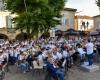 Die Veranstaltung Terrasses en fête findet den ganzen Sommer über in Mirande statt