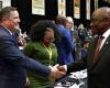 Südafrika: Präsident Cyril Ramaphosa stellt seine Koalitionsregierung vor