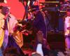 Bei den BET Awards legt Lauryn Hill eine Show hin, indem sie Wyclef Jean und ihren Sohn YG Marley auf die Bühne einlädt