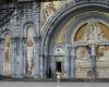 Werke des slowenischen Priesters Marko Rupnik, dem sexuelle Übergriffe vorgeworfen werden, werden nicht aus dem Heiligtum von Lourdes entfernt