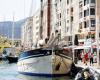 Ein Segelboot vom Hafen von Toulon, Star des Films Der Graf von Monte Christo