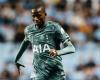 Tottenham entkommt Coventry knapp