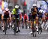 Radfahren. Binche-Chimay-Binche – Arnaud De Lie in Binche, Girmay 2., Philipsen steckt fest