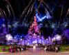 die historische Coperni-Parade im Disneyland Paris