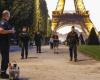 Paris: Zwei Touristen auf dem Champ-de-Mars angegriffen, vier Verdächtige festgenommen