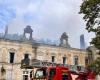 Nach dem Brand dieser Burg im Süden der Sarthe kam es zur Verwüstung