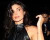 Kylie Jenner zeigt sich als Demi Moore in „Striptease“ völlig nackt