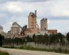 Ein Brand in einem 31 Meter hohen Silo mit Kohle auf dem Calcia-Gelände in Beaucaire