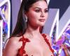 „Ich bin nur ein Mensch!“ : Selena Gomez hat ihren Körper angegriffen, sie reagiert