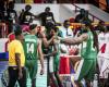 Stade Malien und Moanda mischen die Favoriten am ersten Tag auf | FIBA.basketball