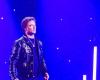 In Longuenesse stellt David Hallyday seine Familie in den Mittelpunkt seiner Show „Requiem pour un fou“