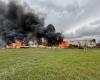 Eine Garage in Saint-Félix wurde vom Feuer zerstört (Fotos und Video)