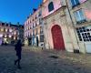 In Caen übernehmen 20 lokale Künstler und Kunsthandwerker für eine Woche die Kirche Vieux Saint-Sauveur