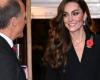 Kate Middleton ist ganz in Schwarz gekleidet: Details zu ihrem sorgfältig ausgewählten Look, der eine Hommage an Diana darstellt