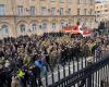 In Abchasien dringen Demonstranten in das Parlament ein