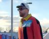 Travis Kelce landet in Buffalo in auffälliger Jacke vor dem Spiel der Chiefs gegen Bills