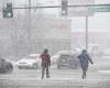 Schnee und Regen setzen den USA zu, während die Winterstürme vor der Reise zu Thanksgiving zunehmen