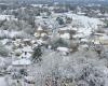 nach Wind und Schnee Häuser ohne Strom