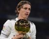 Als Modric seinen Ballon d’Or leiht, um einen deprimierten Spieler zu trösten