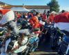 IN BILDERN – Der festliche und unterstützende Umzug der Weihnachtsmann-Motorradfahrt in Charente-Maritime