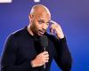 Thierry Henry greift einen Arsenal-Spieler an