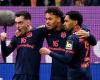 Bundesliga: Mainz gewinnt irres Spiel in Frankfurt