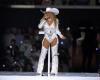 Beyoncé spielt während der NFL-Halbzeitshow ein „Cowboy Carter“-Medley