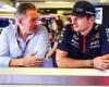 Jos Verstappen stellt die berüchtigte Tankstellengeschichte klar und führt Max‘ Erfolg in der Formel 1 auf die Forderung nach Liebe zurück.