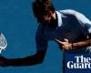 Daniil Medvedev zerschmettert die Netzkamera beim Australian Open-Sieg in fünf Sätzen